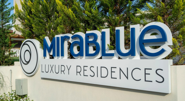 Mirablue Luxury Residences, Prenota Hotel Pefkohori Kassandra