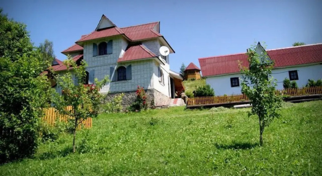Rakhiv Plai, Prenota Hotel Hotel a Carpathians - Ukraine con piscina, Piscina