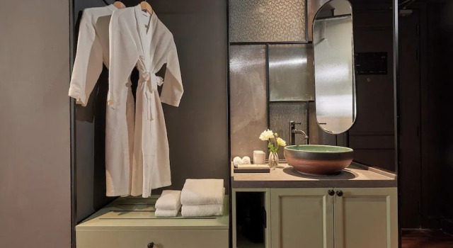 Номер Standard Signature by M Village Danang Heritage, a brand of Modern Village Lifestyle