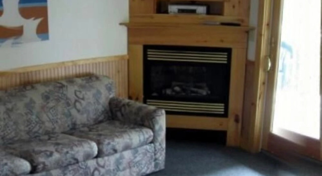 Lazy E Motor Inn