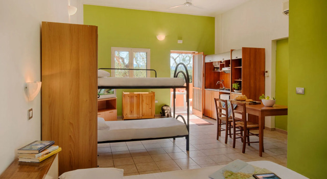 Hotel Palme Gemelle, Varaa Hotelli Hotellit Vieste uima-altaalla, Uima-allas