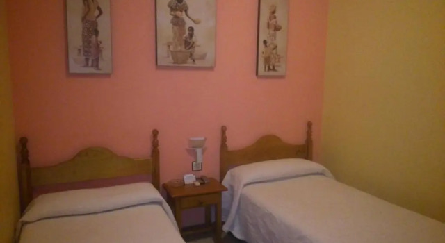 Hostal El Camionero, Забронировать Отель Недорогие отели Badajoz Province, недорого