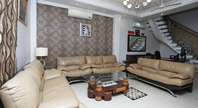 OYO 14789 Kempinski Wide, Забронировать Отель Отели Нью-Дели с завтраком, Завтраки