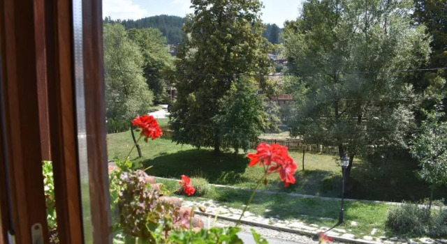 Люкс Family Hotel Bashtina Kashta