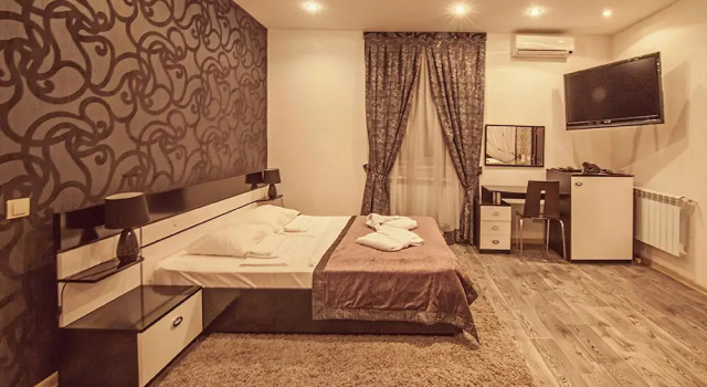Nyvky Plaza Hotel, Rezervovat Hotel Podilskyj Kyjev