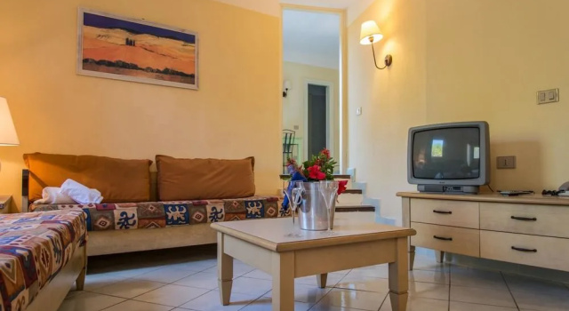 Costarossa Village, Забронировать Отель Тринита-д'Агульту-э-Виньола Коста-Парадизо