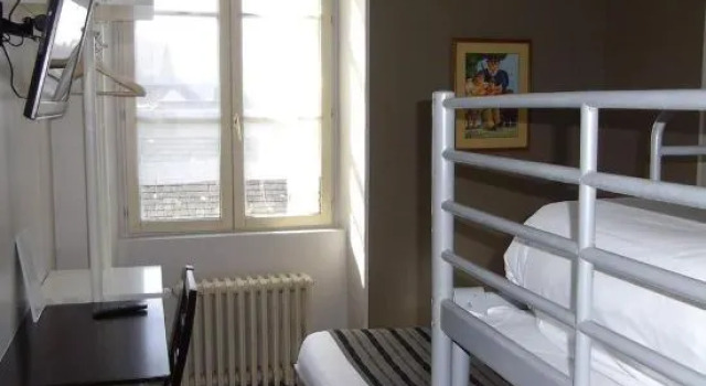 Hotel Saint François Précigné Soirée étape sur demande Proche Sablé-sur-Sarthe, Забронировать Отель Пресинье Sarthe