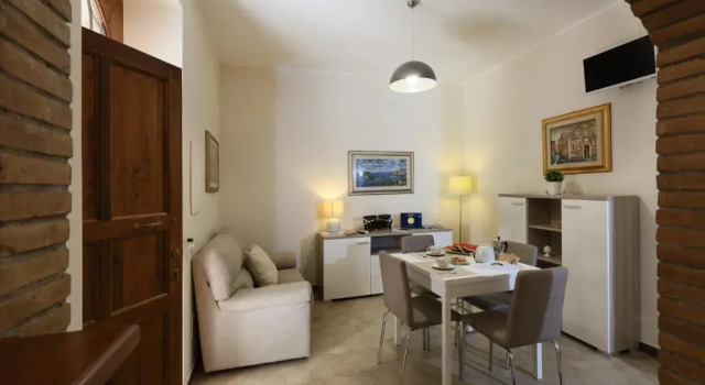 Trinacria House