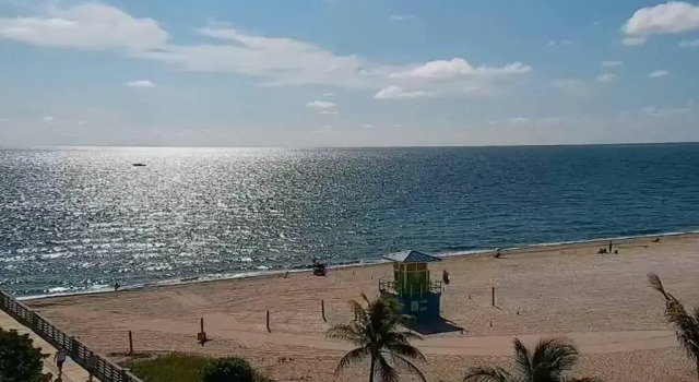 Коттедж Ocean Front contemporary 3 Bedroom townhouse.