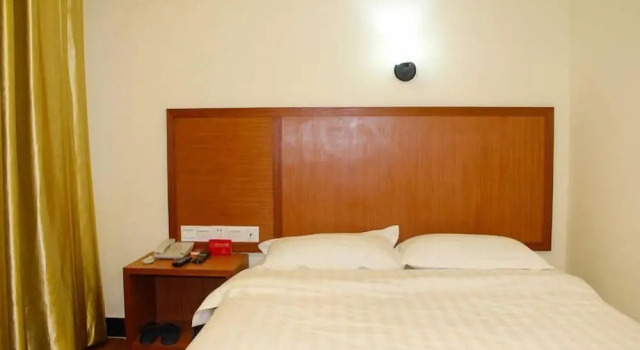Двухместный номер Business Huaye Hotel
