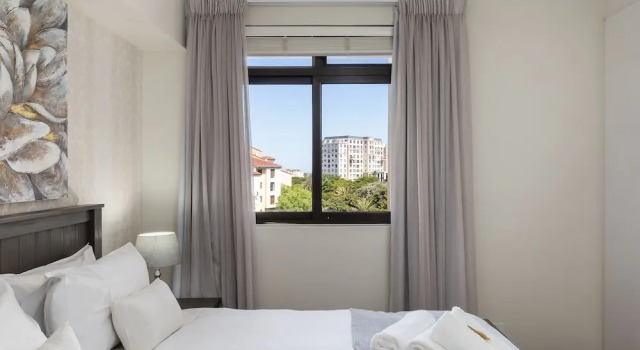 Island Club LA302 by CTHA