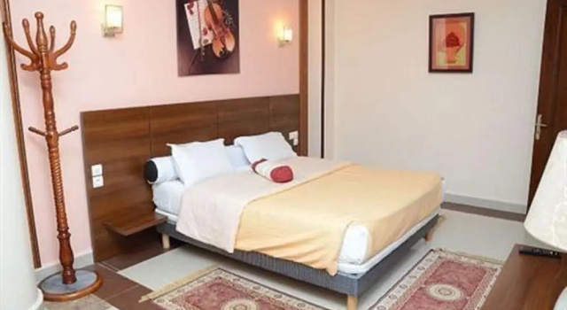 Standard Einzel Zimmer Hotel Les Ambassadeurs