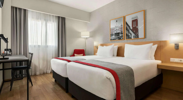 Двухместный номер Standard Ramada by Wyndham Madrid Getafe