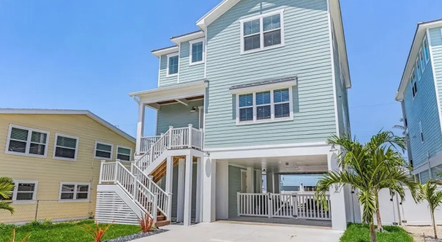 209 Seabreeze Escape: NEW Spacious 5-Bedroom Pool Home 5 Home