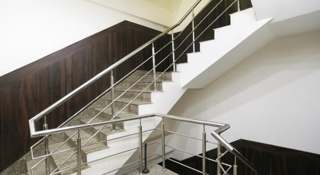 OYO 62820 Hotel Sanfot
