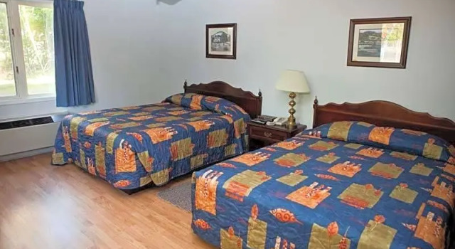 Четырёхместный номер Standard Clansman Motel