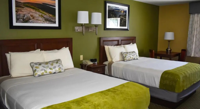 Четырёхместный номер Deluxe Acadia Inn