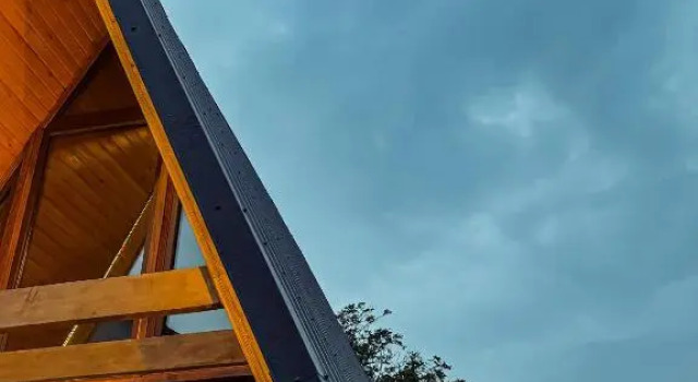Mtskheta Cabin, Rezerwuj Hotel Hotele i noclegi w Mtskheta, Hotel