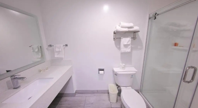 Номер Standard Travelodge Inn & Suites by Wyndham West Covina