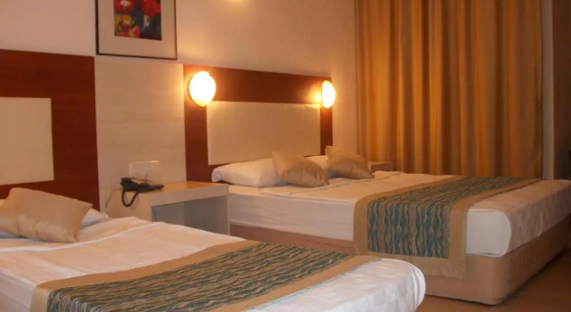 Трёхместный номер Standard Cıtrus Plaza Hotel