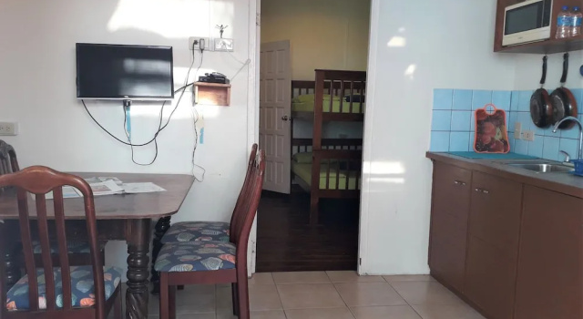 Семейные апартаменты c 1 комнатой рядом с пляжем Millers Guest House