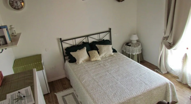 Mum's Bed & Breakfast