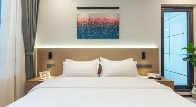 Люкс Business Liangjiang Zhiyu Hotel (Chang'an Science and Technology Park)