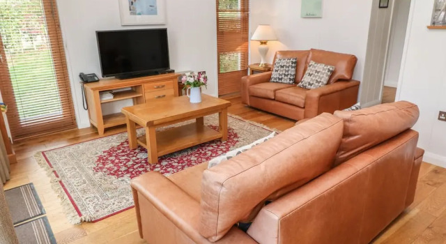 7 Hedgerows, Varaa Lomakoti Mökit kohteessa Merseyside, Mökki