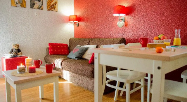 Кровать в общем номере VVF La Plagne Montchavin Paradiski