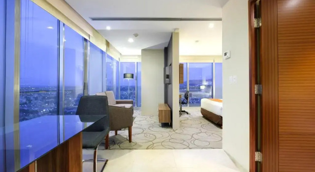 Полулюкс The View Hotel by Covalia