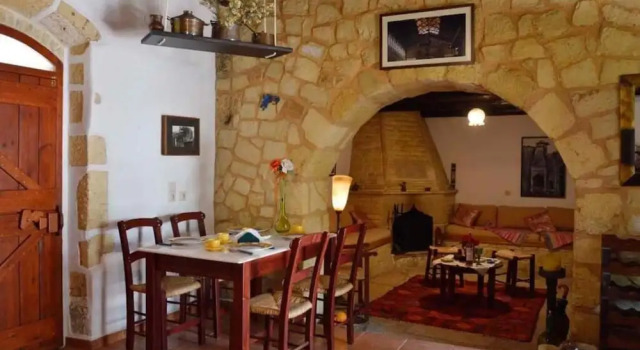 Коттедж Apanemia Stone House in Crete