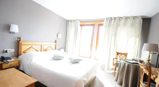 Номер Standard Logis Hotel Restaurant Au Boeuf Rouge
