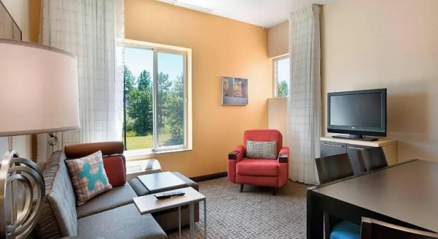 Четырёхместный люкс TownePlace Suites by Marriott Rock Hill