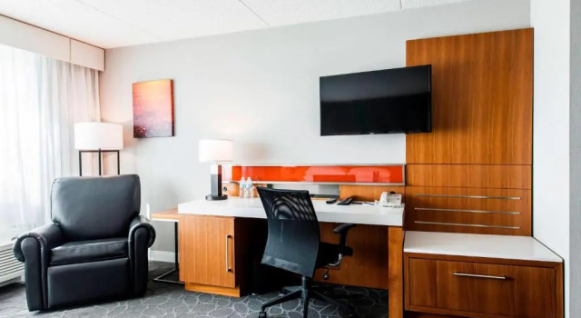 Номер Standard Delta Hotels by Marriott Fargo
