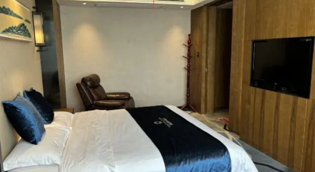 Люкс Deluxe Maison Realm Hotel
