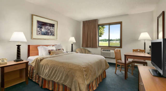Двухместный номер Standard Days Inn by Wyndham Willmar