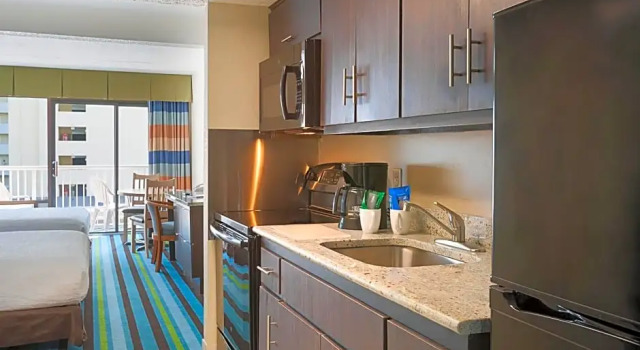 Номер Standard с частичным видом на океан Captains Quarters Resort