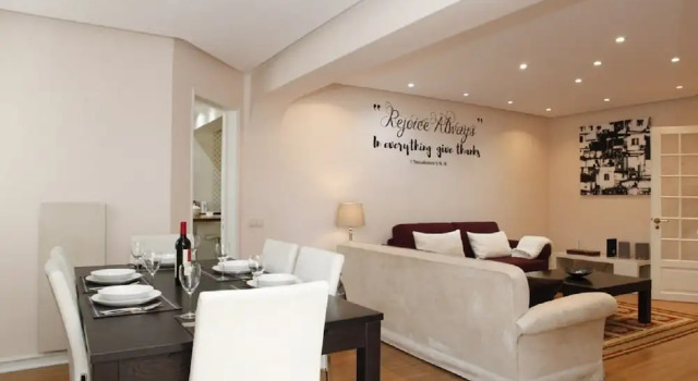 The Words Apartment in the Heart of Cascais, Забронировать Апартаменты/квартира Апартаменты Кашкайш, рядом с Торговый центр CascaisVilla, Апартаменты/квартира