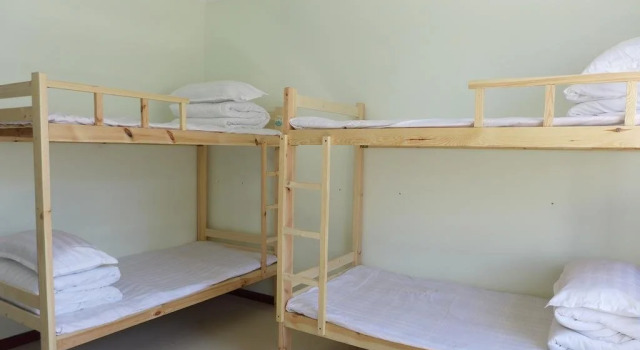 XinJiang YiZhan Youth Hostel