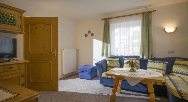 Haus Sonneck, Rezerwuj Hotel Hotele w Tyrol z parkingiem, Parking