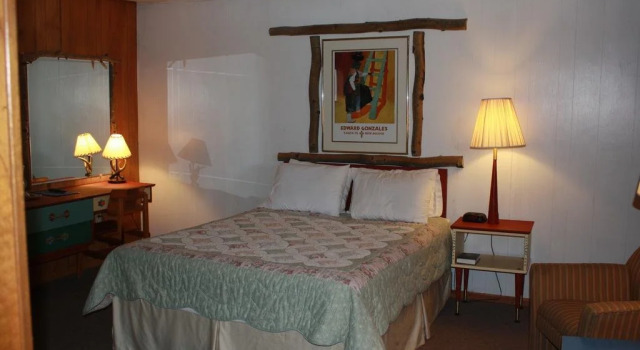 Elkhorn Lodge, Varaa Hotelli Hotellit New Mexico pysäköinnillä, Pysäköinti