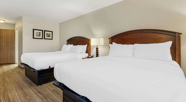 Четырёхместный номер Standard Comfort Inn Albert Lea at Trails Travel Center