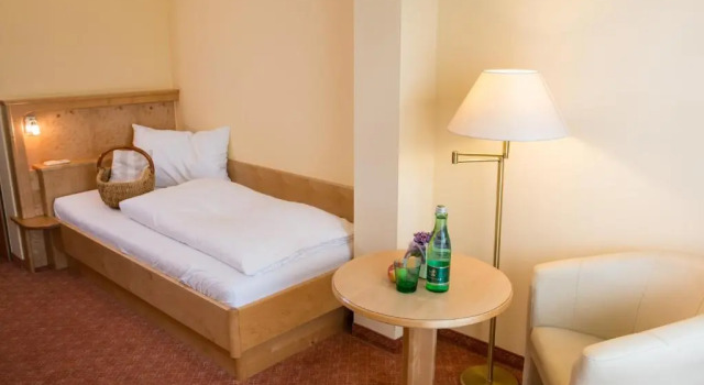 Номер Standard Simon - Hotel & Café