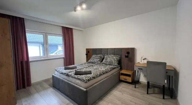 Apartamenty Max House, Book Apartment Hotels in Zator with Parking, Parking