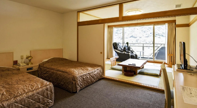 Livemax Resort Izu Okawa, Boek Resort Hotels in Tokai met parkeren, Parkeren