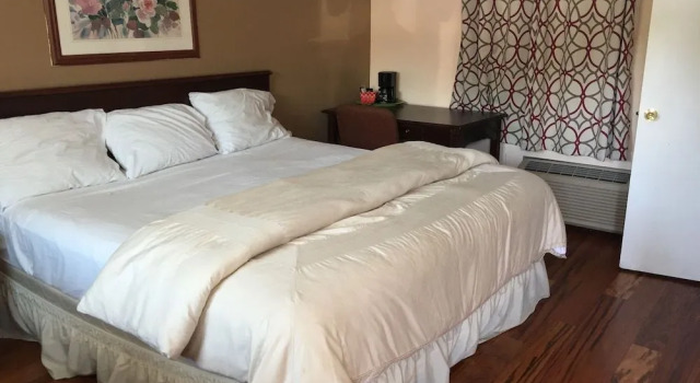 Aquastar Inn, Rezerwuj Hotel Hotele w New England z basenem, Basen