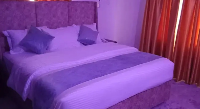 Номер Deluxe ComeInn by Abuja Sheraton