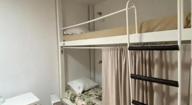 Кровать в общем номере Hostel Eleven