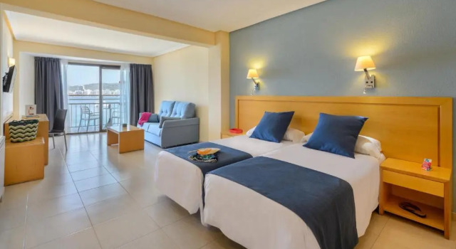 Двухместный номер Standard с видом на море Hotel Vibra sEstanyol
