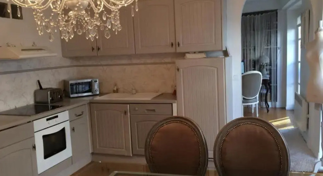 Апартаменты Magnifique Appartement dans Hôtel Particulier Monument Historique